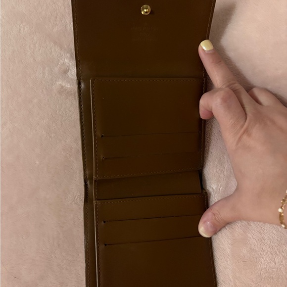 Exclusively for @luxuryforless08! - Picture 12 of 13